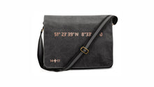 Lade das Bild in den Galerie-Viewer, 1417 Accessories Umhängetasche 'GeoDaten'