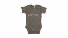Lade das Bild in den Galerie-Viewer, 1417 BABY BODYSUIT &#39;Breylske&#39;
