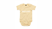 Lade das Bild in den Galerie-Viewer, 1417 BABY BODYSUIT &#39;Breylske&#39;
